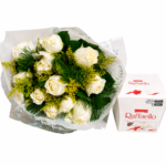 Buquê de 12 Rosas Brancas/Rafaello