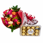 Buquê de 24 Rosas Coloridas e Chocolate